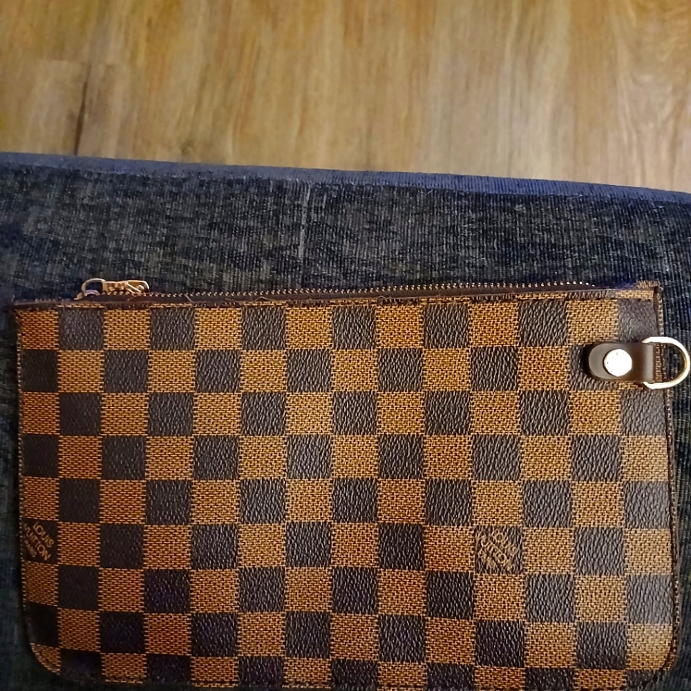 Luis Vuitton Clutch